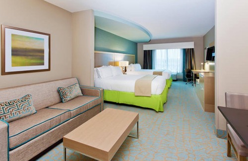 Warner Robins Hotel | Holiday Inn Express Hotel & Suites Warner Robins North West by IHG