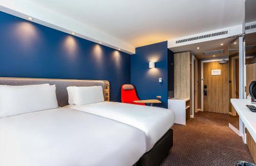 Bailly-Romainvilliers Hotel | Holiday Inn Express - Marne-la-Vallée Val d'Europe by IHG