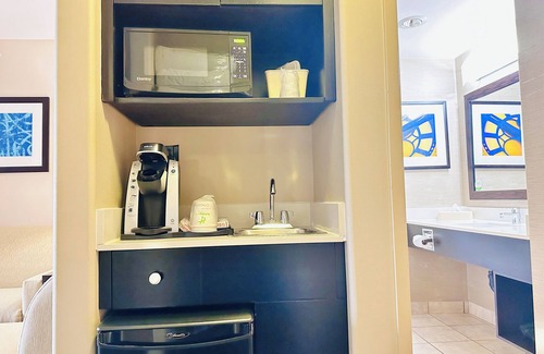Regina Hotel | Holiday Inn Hotel & Suites Regina by IHG