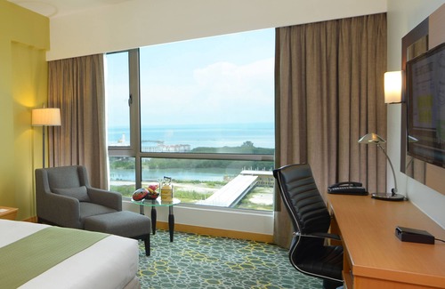 Malacca City Hotel | Holiday Inn Melaka by IHG