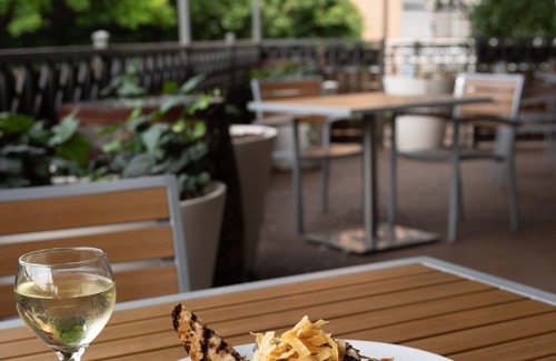 Midtown Hotel | Holiday Inn Nashville - Vanderbilt (Dwtn) by IHG