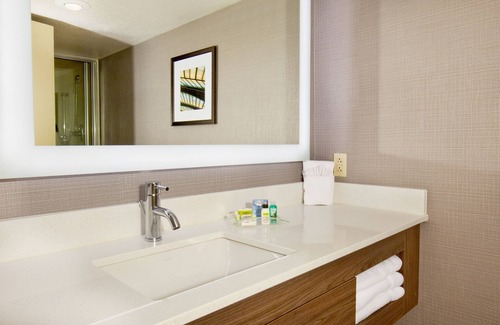 Downtown Little Rock Hotel | Holiday Inn Presidential Little Rock Downtown by IHG