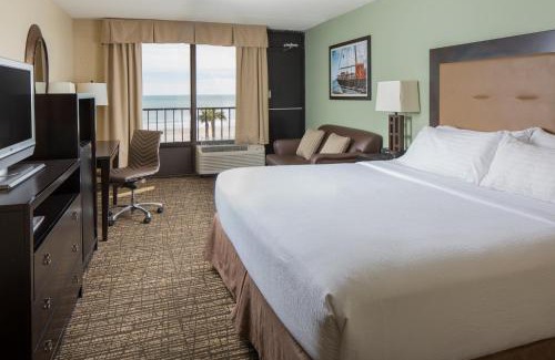 Galveston Resort | Holiday Inn Resort Galveston - On The Beach by IHG