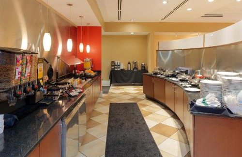Rock Hill Hotel | Holiday Inn Rock Hill by IHG