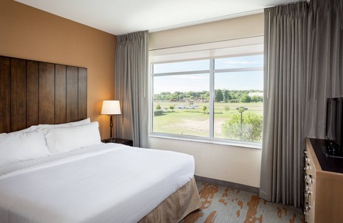 West San Antonio Hotel | Holiday Inn San Antonio Seaworld by IHG