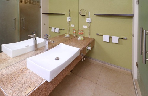 San Luis Potosi Hotel | Holiday Inn San Luis Potosi Quijote by IHG