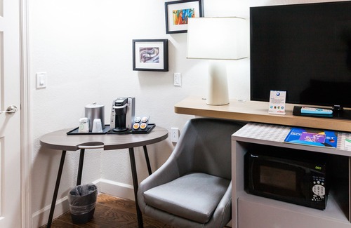 Boca Raton Hotel | Holiday Inn & Suites Boca Raton - North by IHG