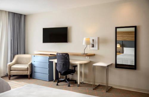 Aguascalientes Hotel | Holiday Inn & Suites - Aguascalientes by IHG