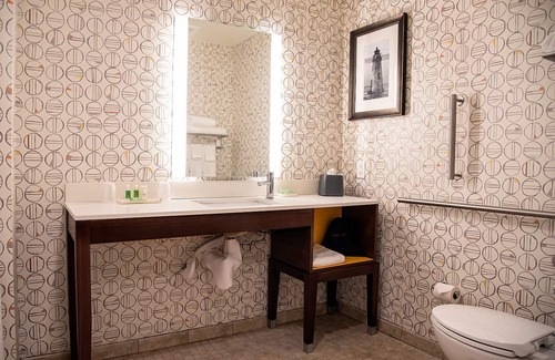 Pooler Hotel | Holiday Inn & Suites Savannah Airport - Pooler by IHG
