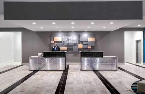 Toddville Road Hotel | Holiday Inn Express & Suites Charlotte Airport, an IHG Hotel