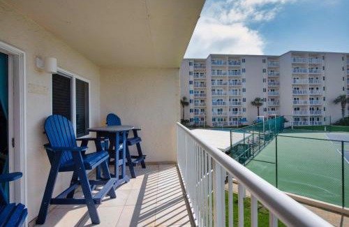 Holiday Isle Apartment | Holiday Surf and Racquet Club 206