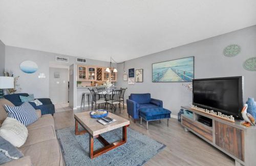 Holiday Isle Apartment | Holiday Surf and Racquet Club 206
