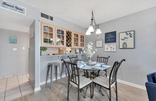 Holiday Isle Apartment | Holiday Surf and Racquet Club 206