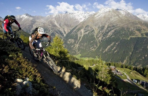 Runhof Apartment | Holidays in a top location - winter and summer - top ski areas (e.g. Solden) not far