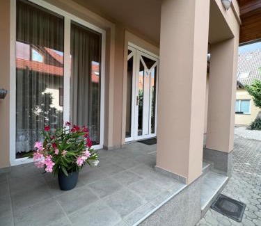 Buk Apartment | Holler Vendégház II.