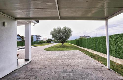Kamez Villa | Holliday Villa