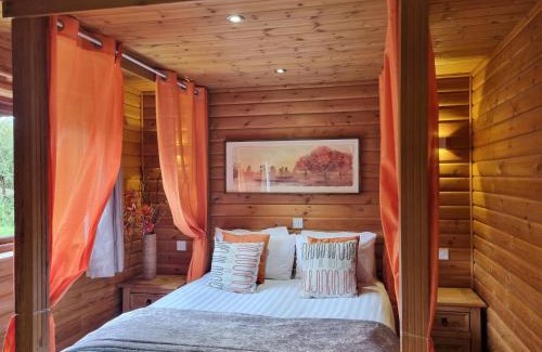 Fitling House | Holly 7 Hot Tub