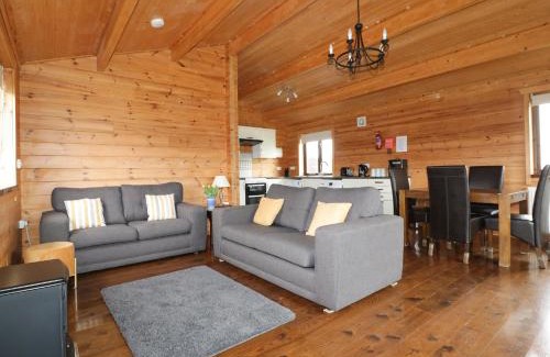 Bodmin House | Holly Lodge