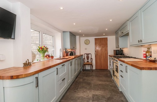 Langport Cottage | Holly Lodge