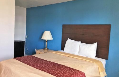 New Castle Hotel | Hollywood Motel