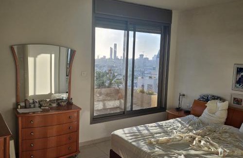 Holon House | Holon Guest House, Rooms, Not a Hotel