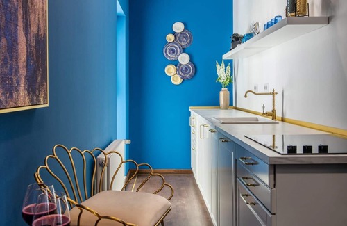 Bucharest City-Centre Apartment | Holt Old Town One Bedroom Apartments