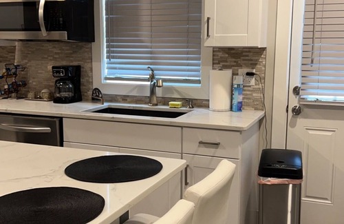 Indianapolis House | Home away from home! A few minutes to all downtown attractions.