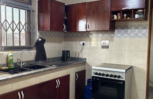 Nsasa Apartment | Home away from home 3-bedroom apartment in Kampala
