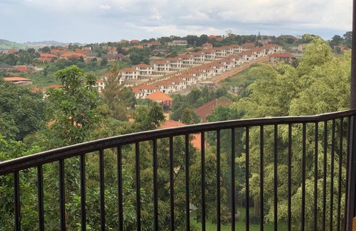 Nsasa Apartment | Home away from home 3-bedroom apartment in Kampala
