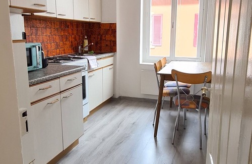 Alt-Wiedikon Apartment | Home away from home