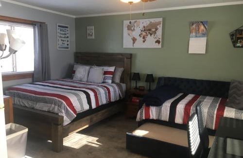 North Troy Apartment | Home Away From Home, Recently Renovated