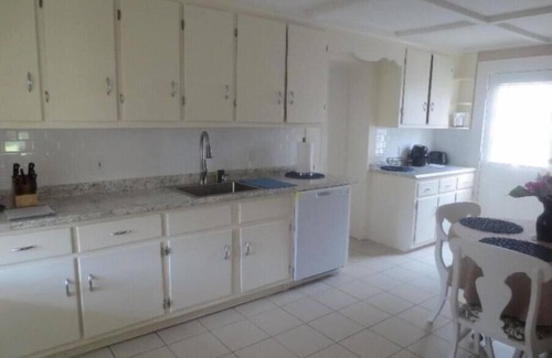 Windsor House | Home Away From Homen