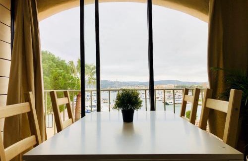 Port Cogolin Apartment | Home cascadelle 3 avec vue sur la Marina