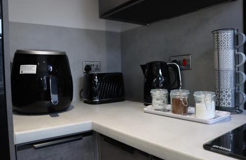 Bilston House | Home from Home-Family&Contractor Friendly-Sleeps 7