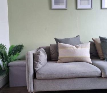 Liverpool Apartment | Home from Home Liverpool - Entire Home