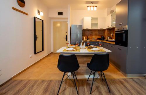 Sinaia Apartment | Home & Garden with stunning view