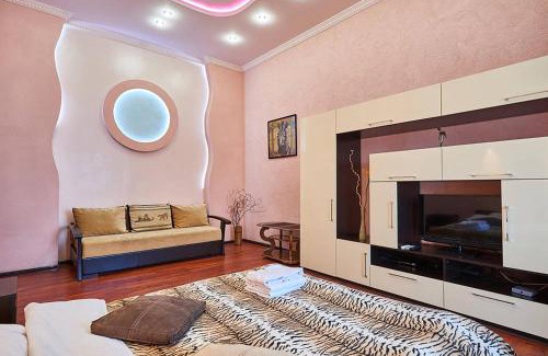 Shevchenkivs'kyi District Apartment | Home Hotel Apartments on Zoloti Vorota