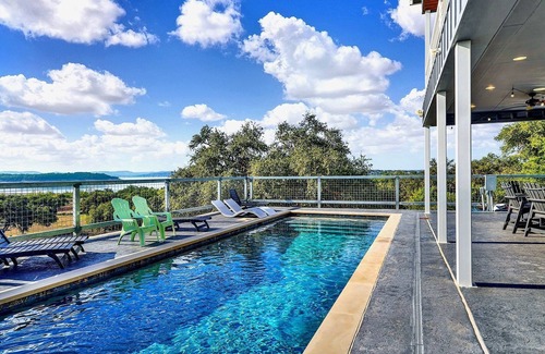 Canyon Lake House | Home in Canyon LakenFamily FriendlynBeautiful ViewnPool and Hot Tub