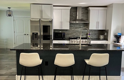 Carmel House | Home in Carmel,IN