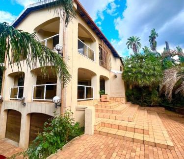 Garsfontein House | Home in Pretoria near Menlyn Maine