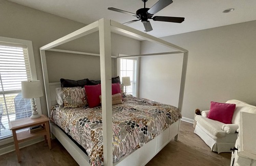 Oxford House | Home in Quiet Neighborhood Short Drive to Oxford Square/Campus!