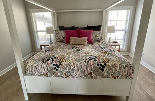 Oxford House | Home in Quiet Neighborhood Short Drive to Oxford Square/Campus!