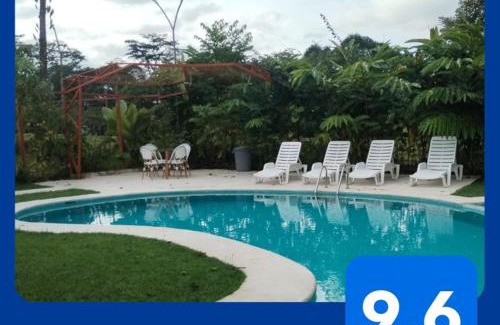 Los Angeles House | Home La Fortuna
