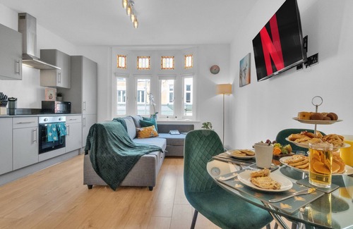 East Putney Apartment | home.ly - West London Apartments Putney