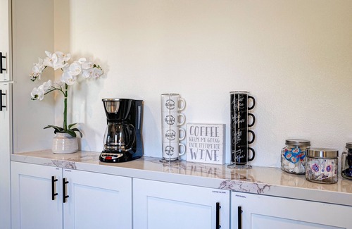 Memorial Hospital Neighborhood House | Home near montgomery village w/heated pool