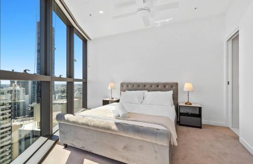 Brisbane Central Business District Apartment | Home of Clouds - Brand New Lv 33 Apartment on Star Casino BNE, Privately Managed