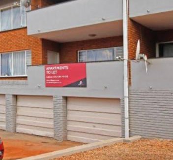 Windsor House | Home stay in Windsor west