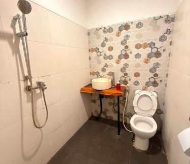 Renon House | Home Stay Room in Bali Near Sanur Beach