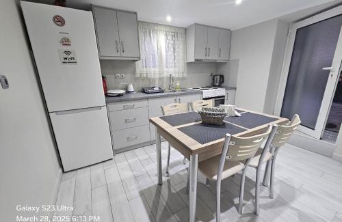 Chios Apartment | HOME SWEET HOME