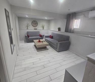 Chios Apartment | HOME SWEET HOME